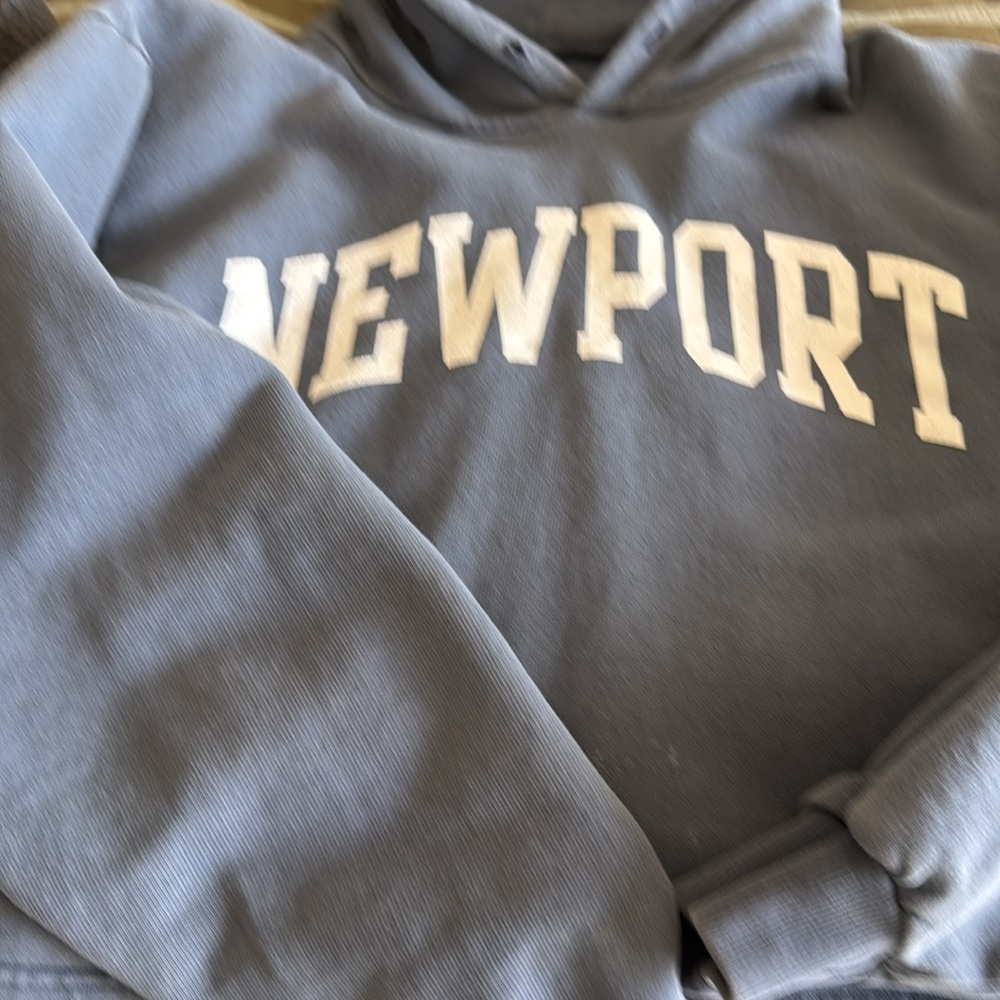 Sweatshirt - Picture 3 of 6
